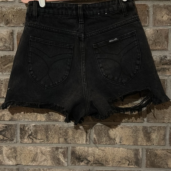 Rollas Dusters High Rise Slim black distressed 100% cotton denim shorts size 25 - Picture 8 of 12